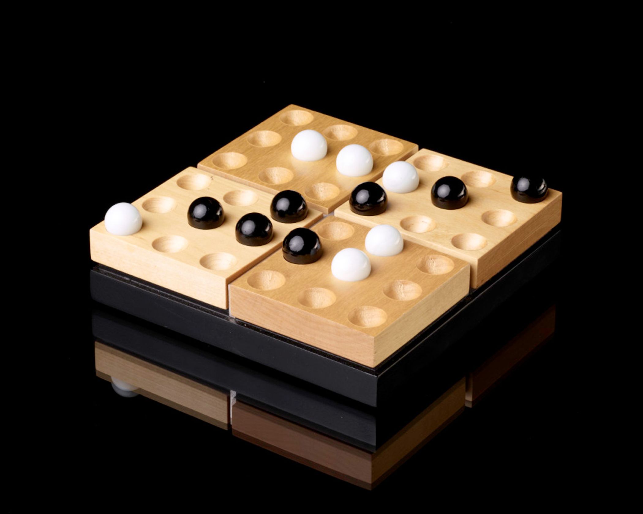 Pentago aus Holz